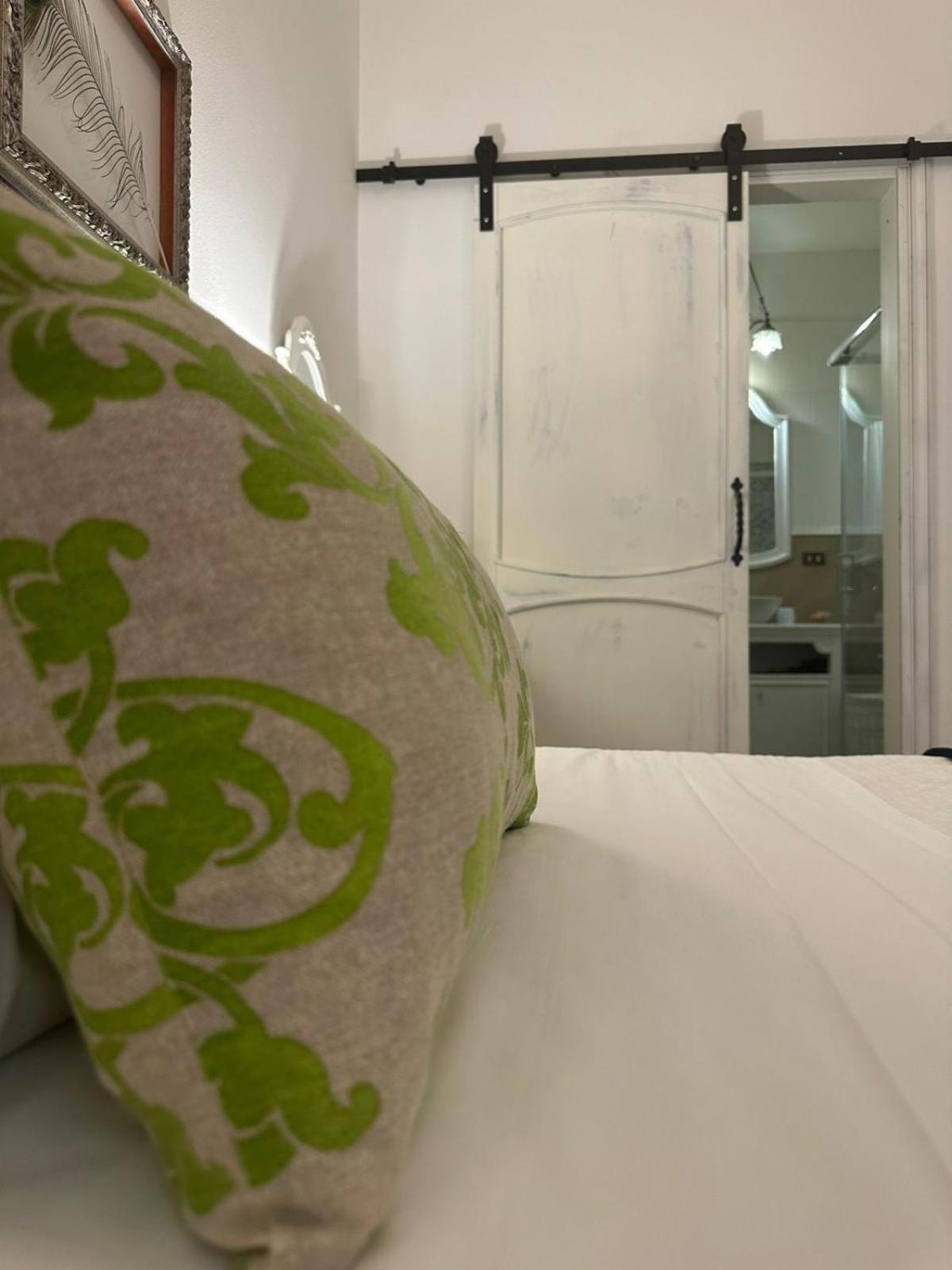 Civico 98 Hotel Milazzo Eksteriør billede