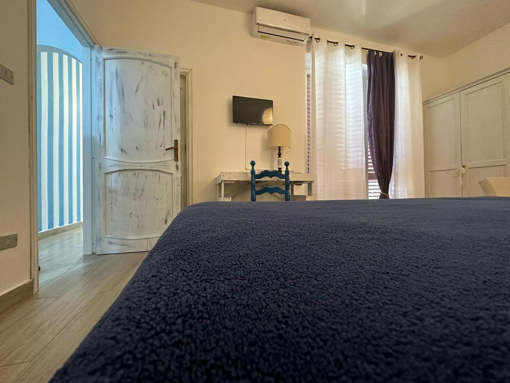 Civico 98 Hotel Milazzo Eksteriør billede