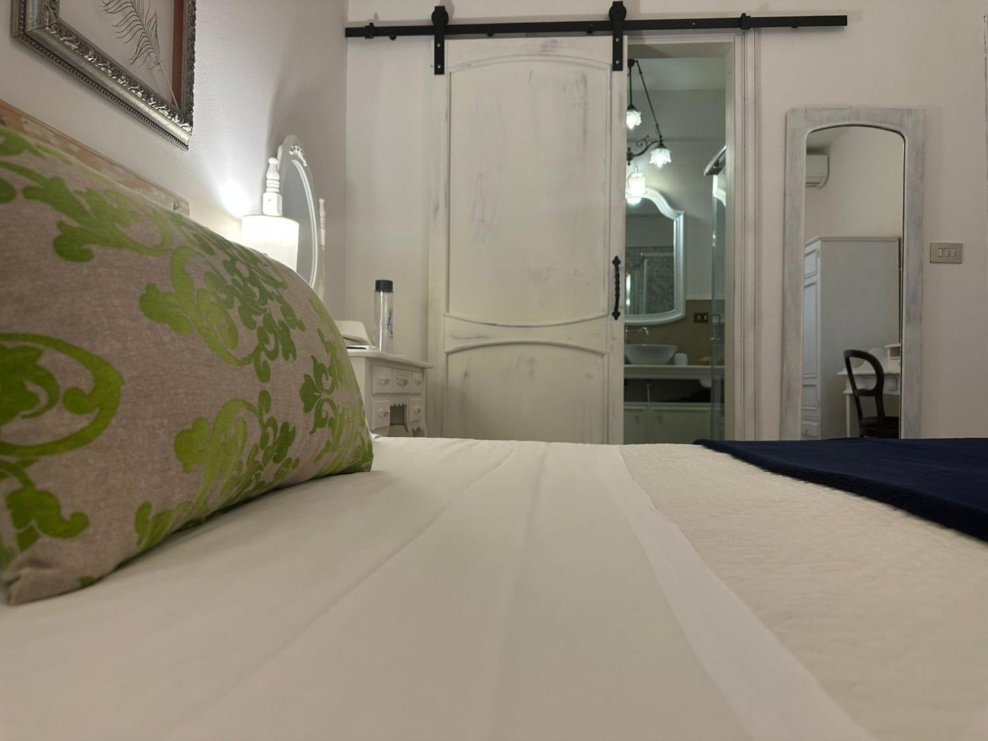 Civico 98 Hotel Milazzo Eksteriør billede